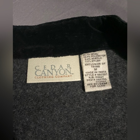 Cedar Canyon Wool Blend vest sz M Embroidered & beaded - Picture 4 of 7